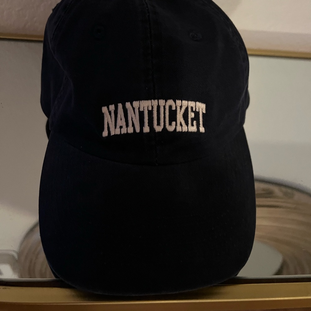 Brandy Melville Navy Blue Nantucket Hat brand new